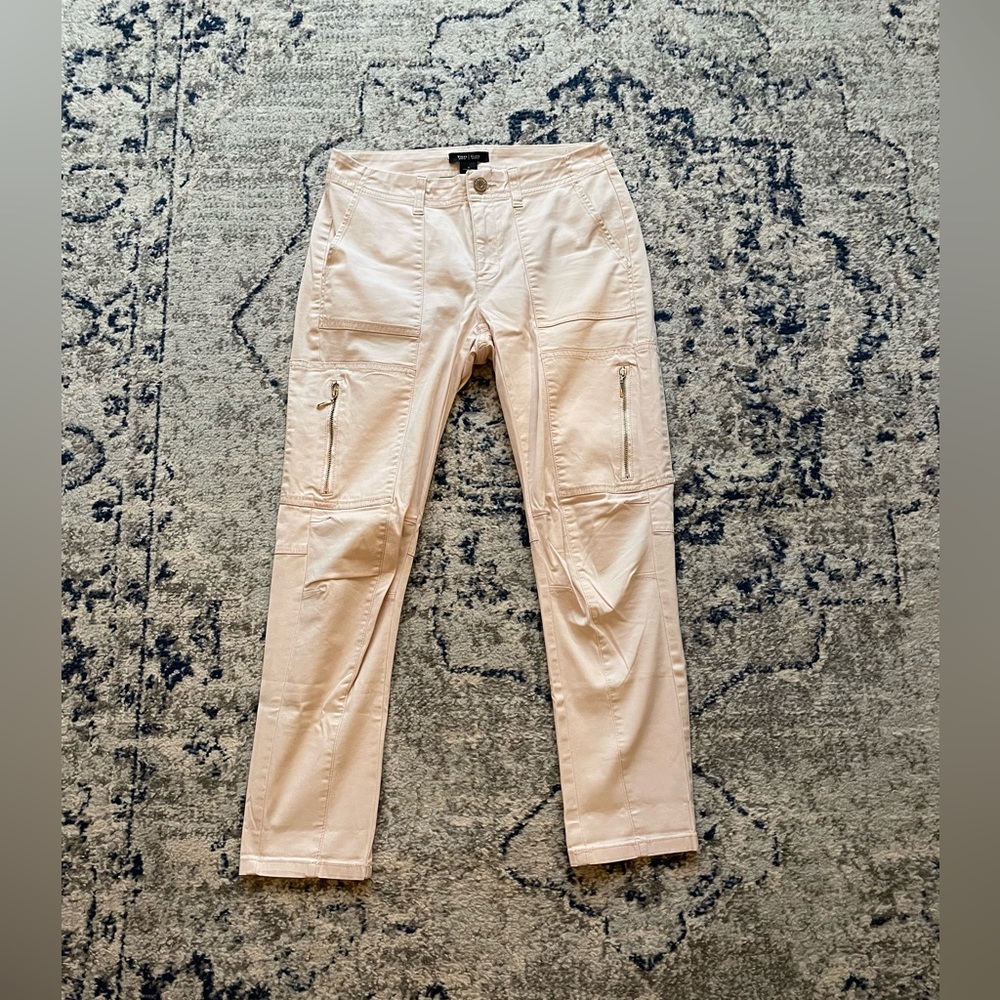 White House Black Market Pink Capris